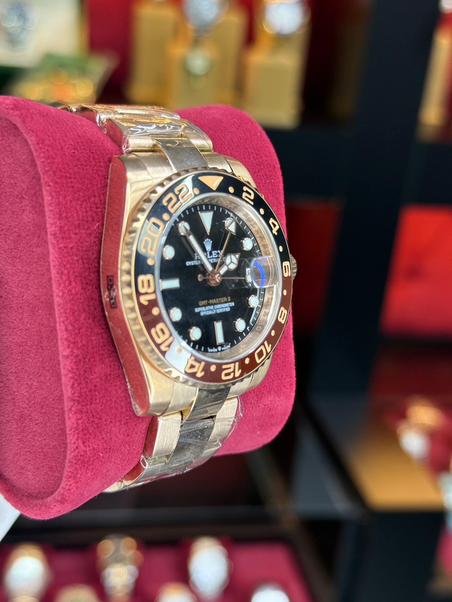 ROLEX GMT MASTER 2 görünüm 2
